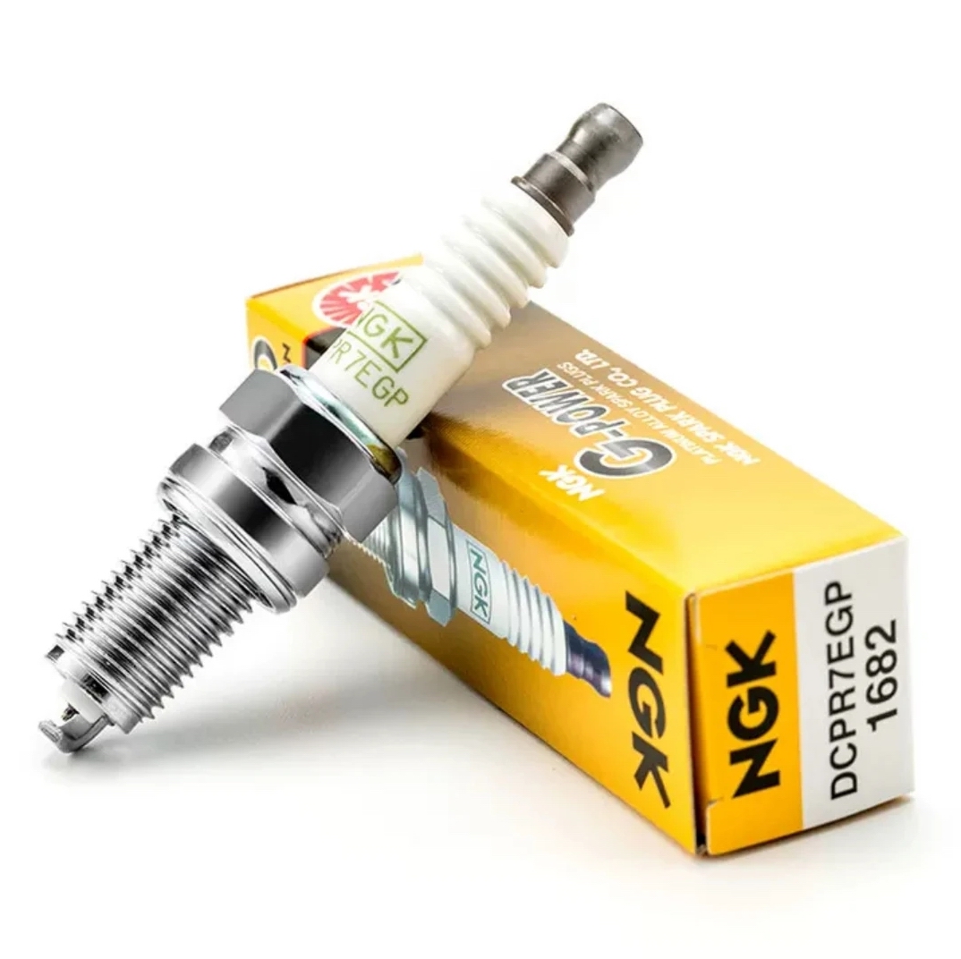 spark plug DCPR7EGP 1682 
